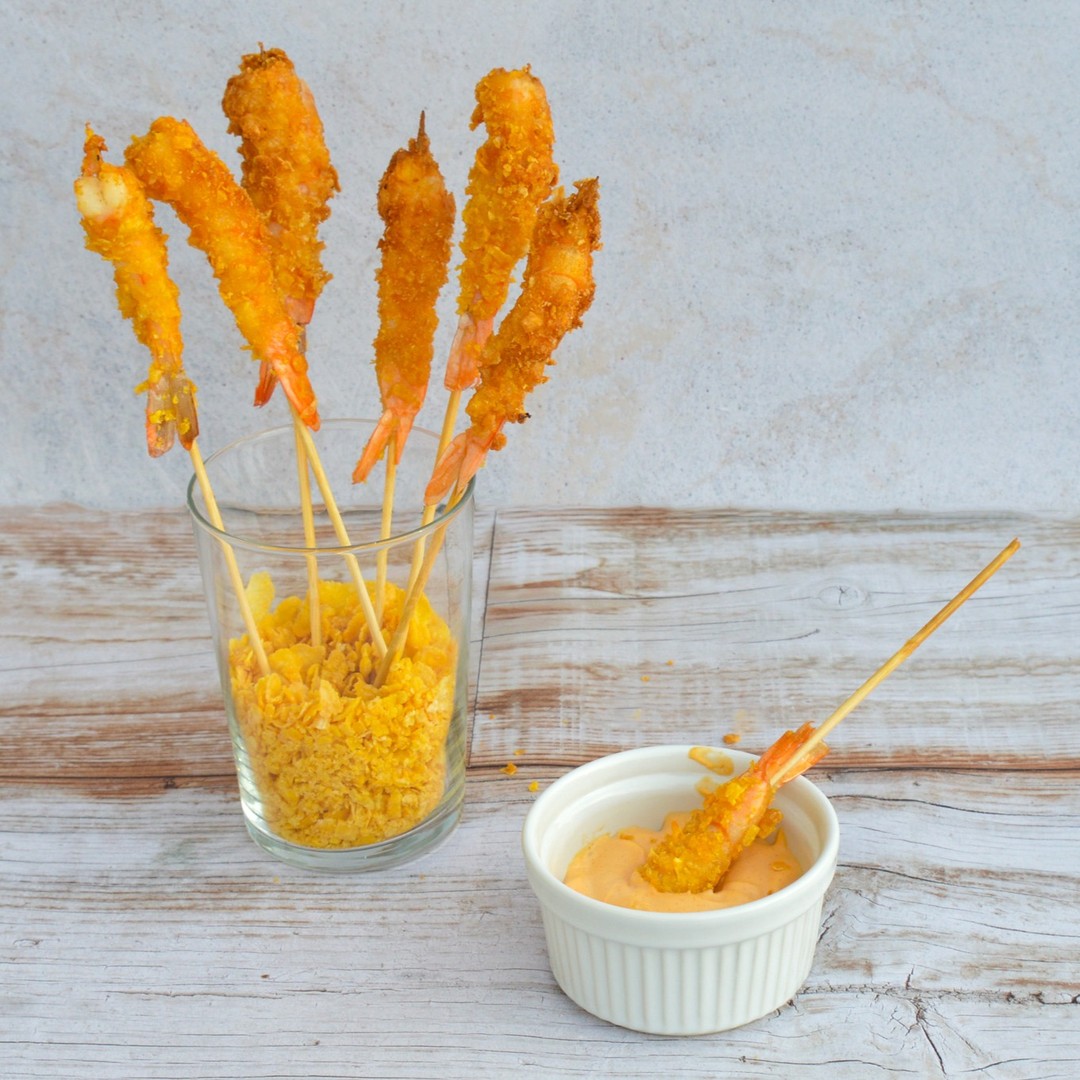 🛰️: Traémosvos un entrante ou un primeiro prato crocante e ben vistoso. Estes espetos de lagostinos rebozados en flocos de millo con maionesa picante ou spicy mayo están deliciosos.
➡️ Deixámosvos a receita completa en fogons.gal
(link na descripción do perfil)
🇪🇸: Os traemos un entrante o primer plato crujiente y muy vistoso. Estos espetos de langostinos rebozados en copos de maíz con mayonesa picante o spicy mayo están deliciosos.
➡️ Os dejamos la receta completa en fogonsdetonaanxo.com
(link en la descripción del perfil)