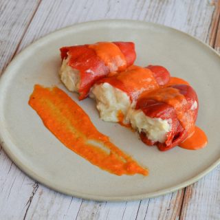🛰️: Os pementos de piquillo recheos son unha fantasía: de tortilla, de carne... Sempre deliciosos! 
Esta vez fixémolos con bacallau e gambas, queredes probalos? 
➡️ Deixámosvos a receita completa en fogons.gal
(link na descripción do perfil)
🇪🇸: Los pimientos del piquillo rellenos son una fantasía: de tortilla, de carne... ¡Siempre deliciosos!
Esta vez los hicimos con bacalao y gambas, ¿queréis probarlos?
➡️ Os dejamos la receta completa en fogons.es
(link en la descripción del perfil)
#fogons #recetasfaciles #recetas #receitas #receitasengalego #cociña #cociñaengalego #foodie #instagood #comida #instaengalego #engalego